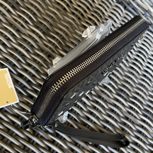 Michael Kors Jet Set Travel Large Flat Multifunctional Phone Case-Wristlet-Walle - Picture 4 of 16